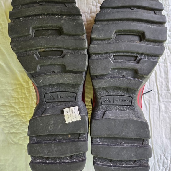 Black and Red Adidas New Runner x Raf Simons - Picture 5 of 6